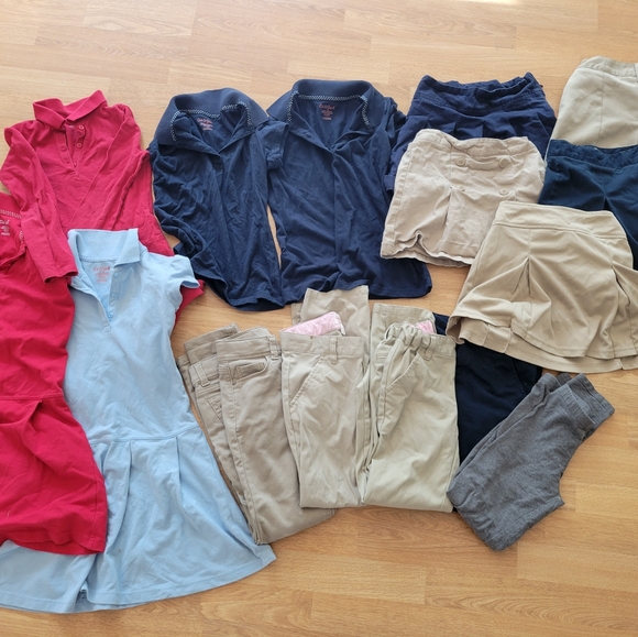 Girls size M uniform lot - Picture 2 of 5